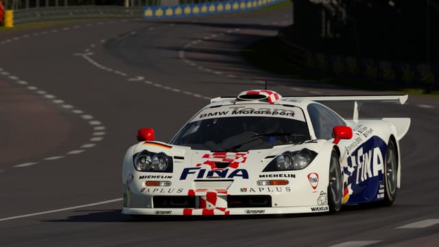 BMW McLaren F1 GTR Race Car '97